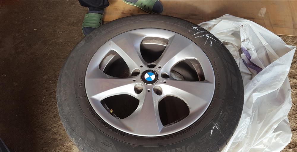 Jante aliaj BMW X3 pe 17 cauciucuri vara 225/60/17