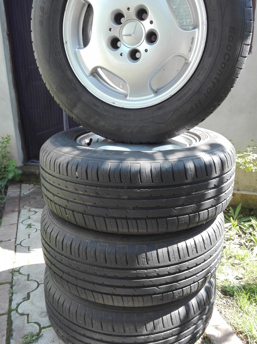 Jante  cu cauciucuri varaVand jante cu anvelope vara  Mercedes Vito