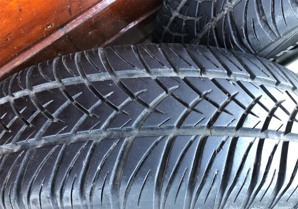 Jante de tabla cu cauciucuri 165/70 R13