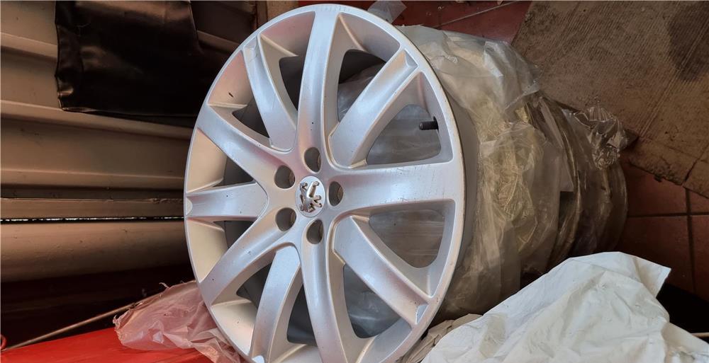 Jante Originale Peugeot 5x108/J8,  R19
