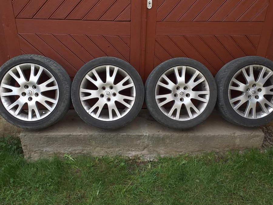 jante Renault Laguna 17 inch, anvelope 225/45/17 all seasons cu M+S