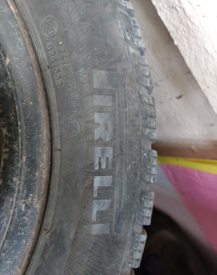 jante tabla r14 si 2 cauciucuri fabia seat polo