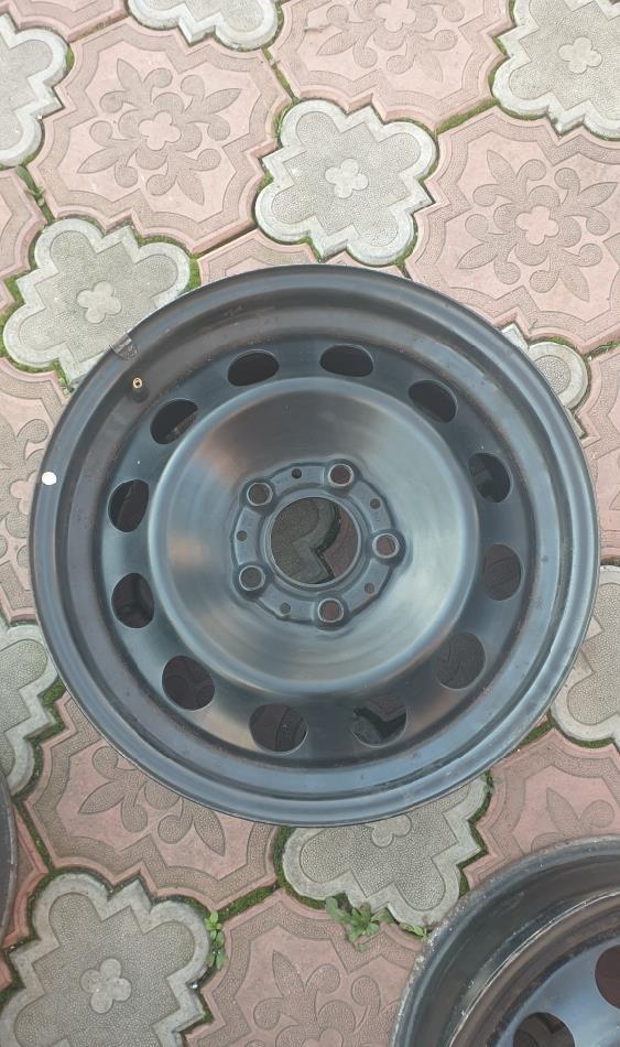 Jante tablă si capace roti R16, 5x120, gama Bmw