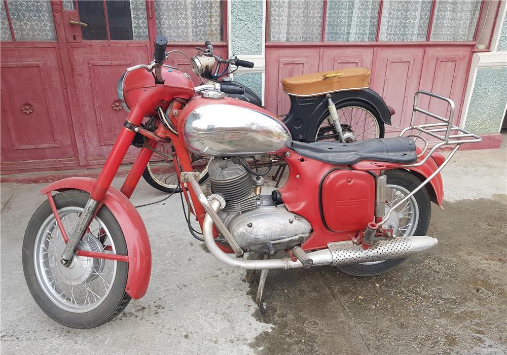 Jawa 250 1961