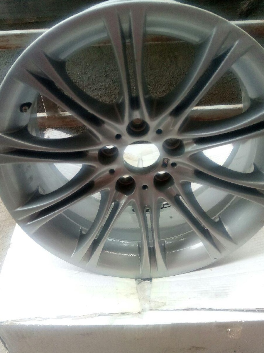 jente BMW