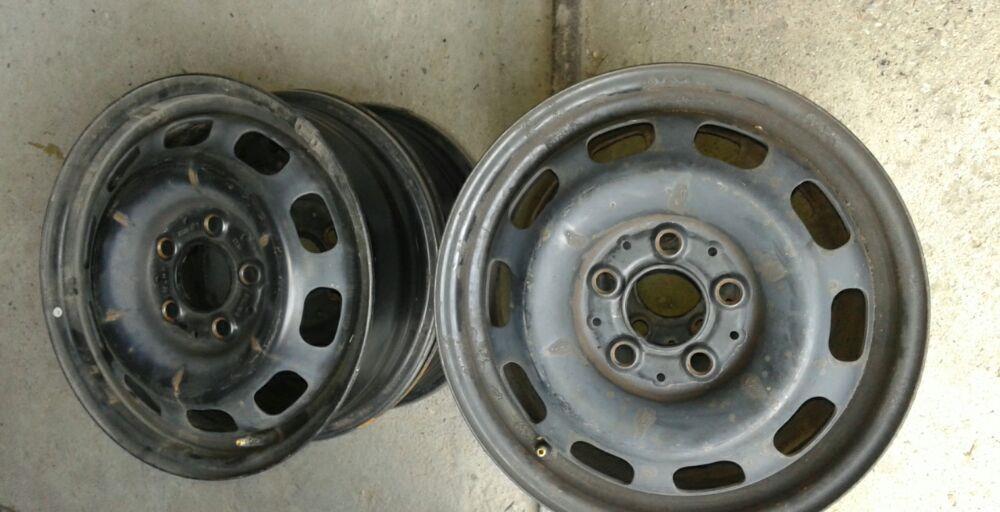 Jenti tabla Opel și mercedes pe 15