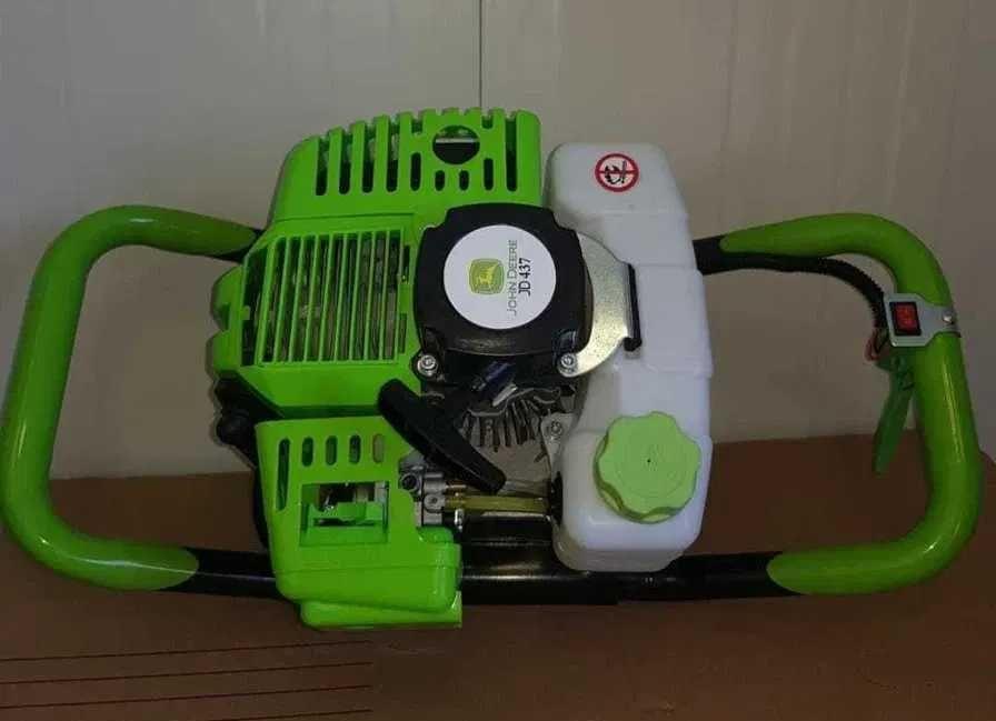 John Deere Motoburghiu JD437 Motoforeza pamant + burghiu 150mm