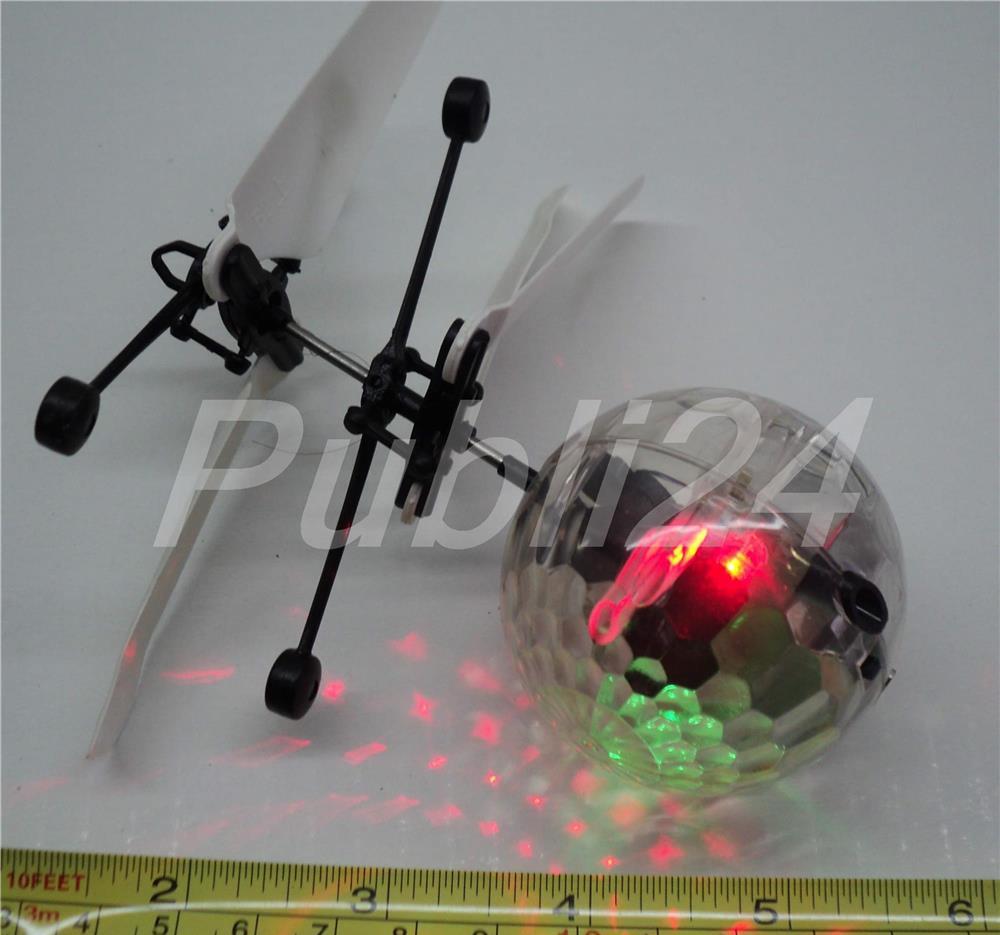 Jucarie minge zburatoare cu acumulator (girocopter) Functioneaza cu acumulator incarcabil