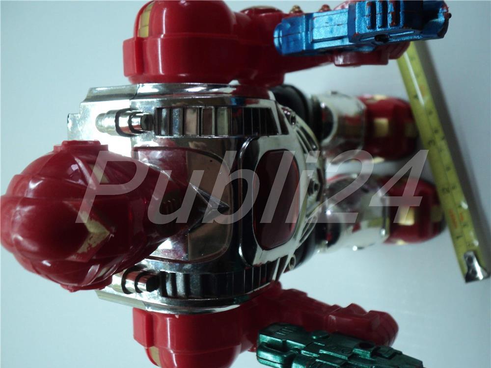 Jucarie robot electric (vintage) Se aprind lumini, merge, scoate sunete