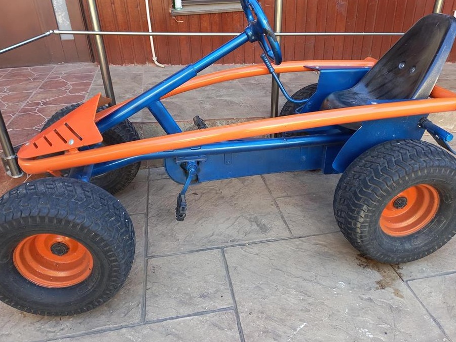 Kart cu pedale si lanț