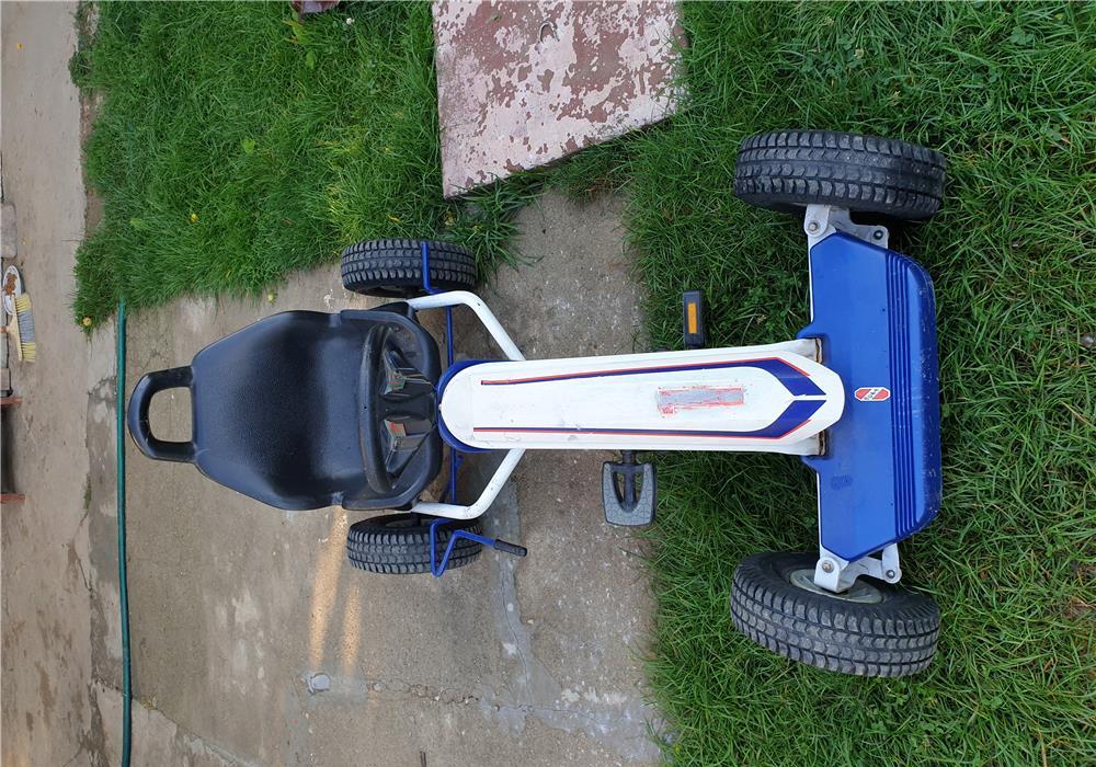 Karting cu pedale