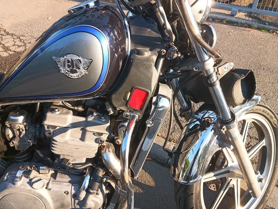Kawasaki EN