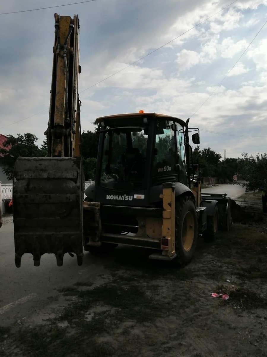 Komatsu wb93r-b