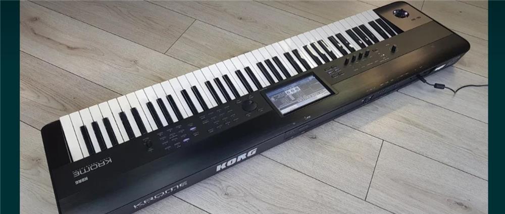 Korg Krome 73 sau schimb cu Korg Pa 600