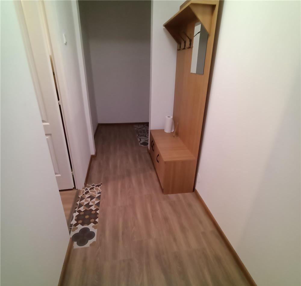 LA 5 MIN PE JOS DE IULIUS MALL,MOBILAT FRUMOS,BLOC IZOLAT,ETAJ 3,SEMIDECOMANDAT-260 E