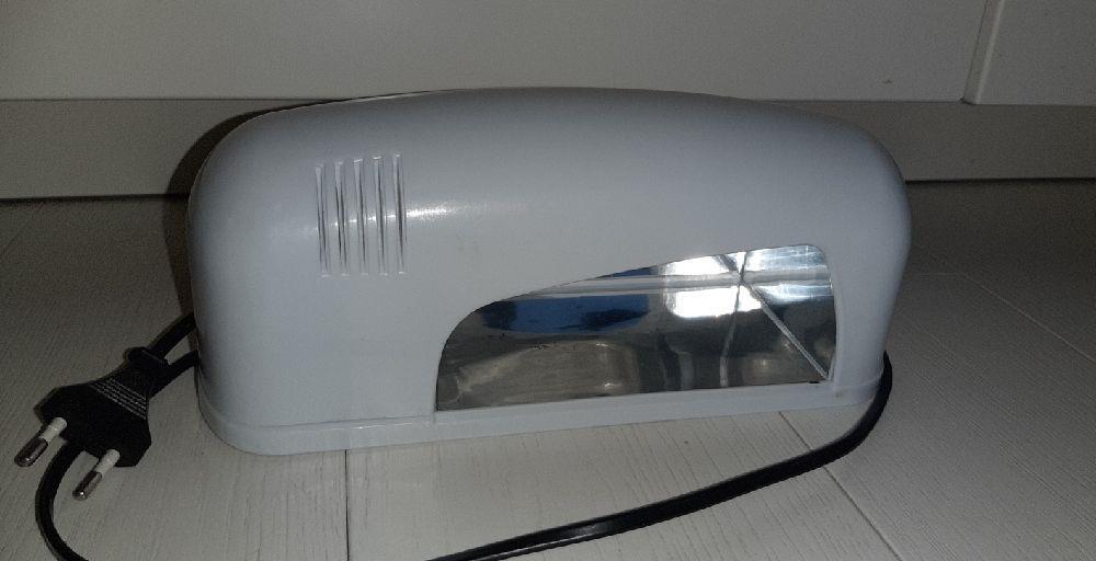 Lampa UV uscare unghii - cu neon