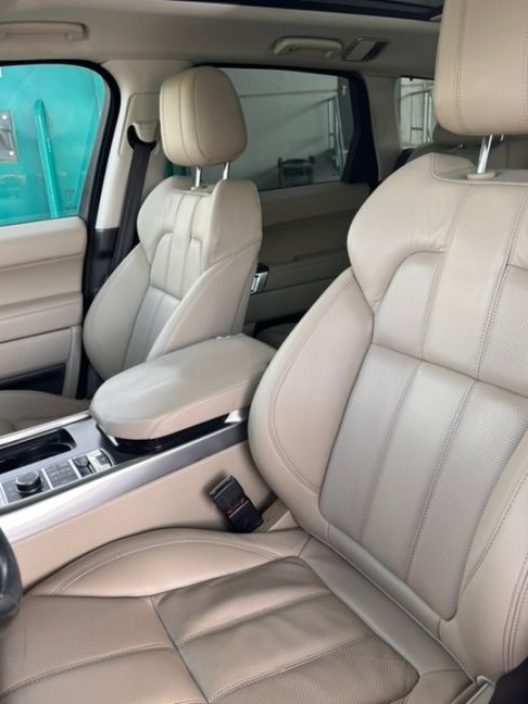 Land Rover Range Rover Sport 3.0 I TDV6