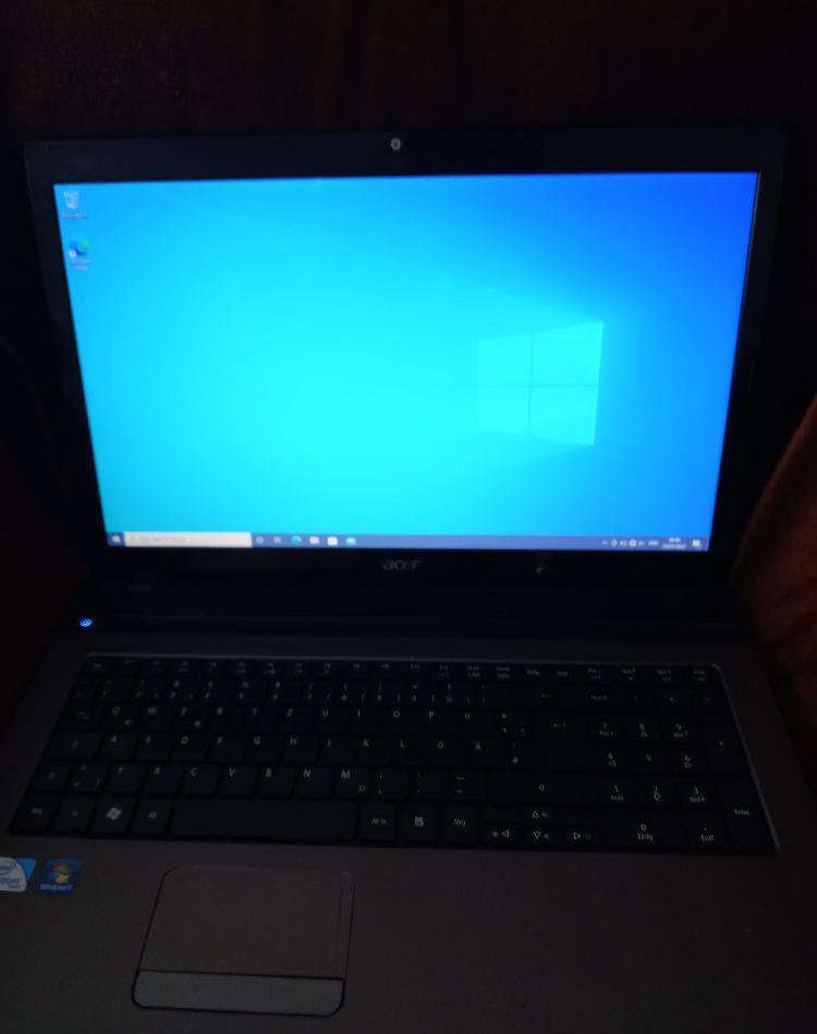 Laptop Acer Aspire ,de vânzara