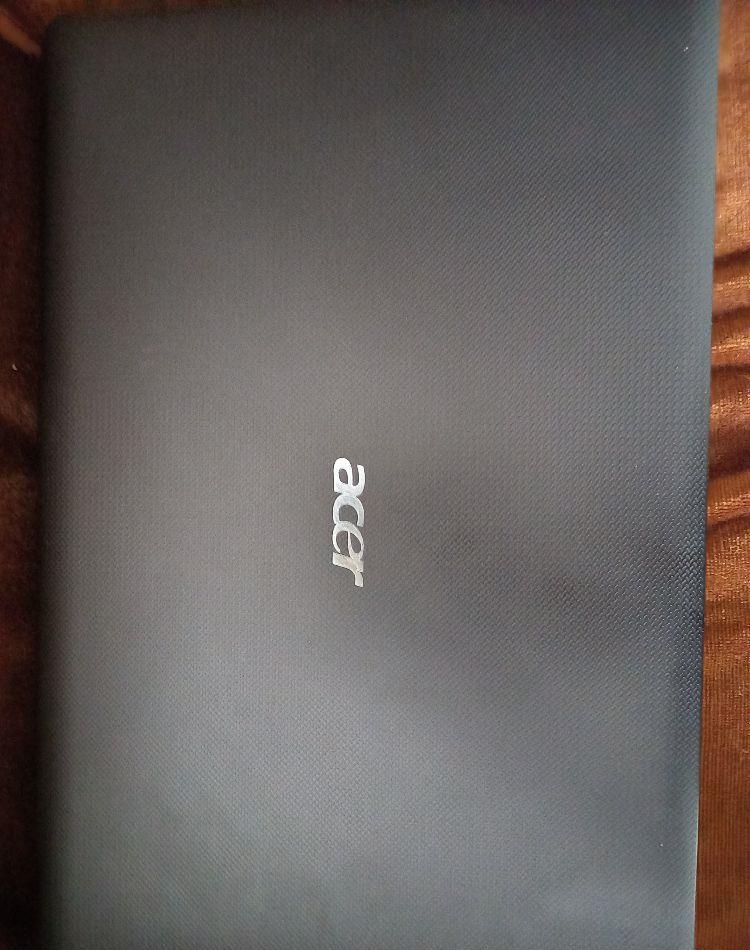 Laptop Acer Aspire ,de vânzara