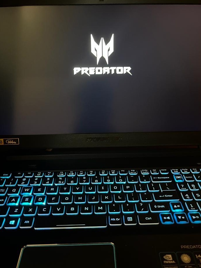 Laptop Acer Predator Helios 300