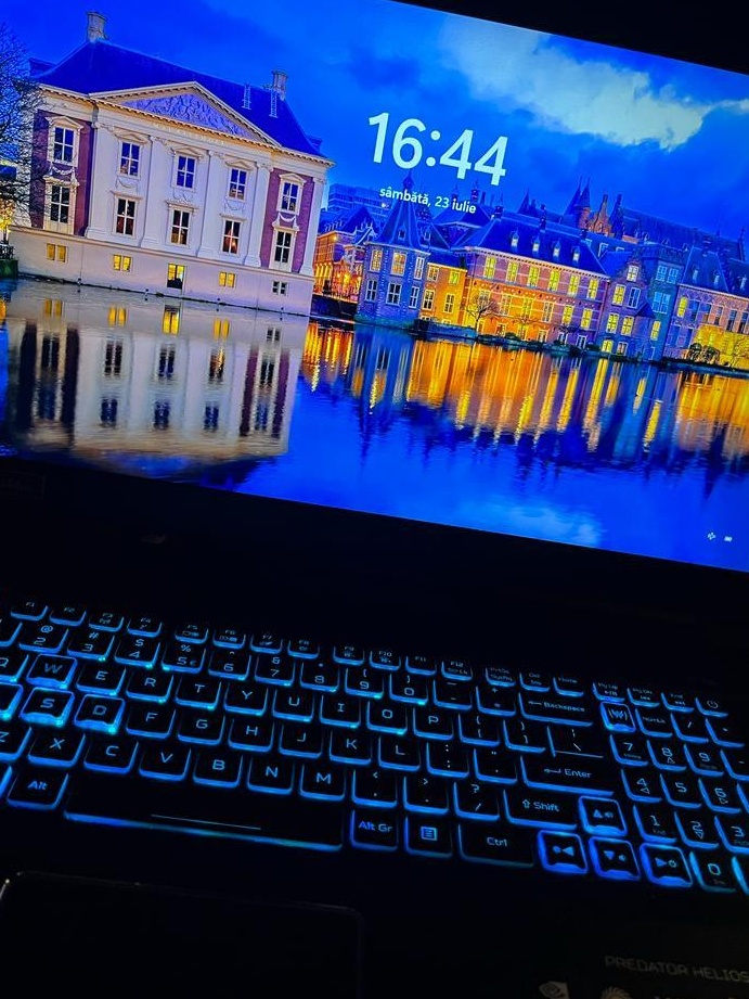 Laptop Acer Predator Helios 300