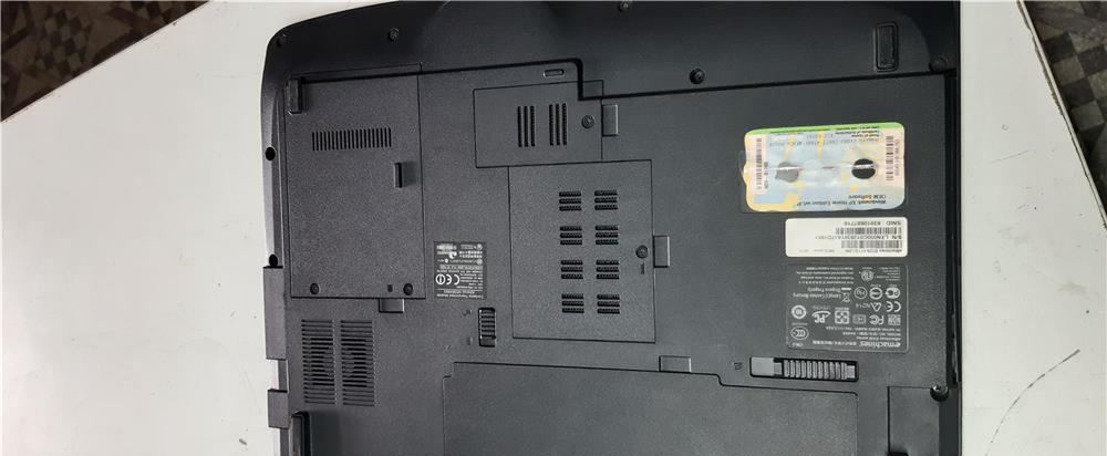 Laptop E Machines E520  Pentru Piese