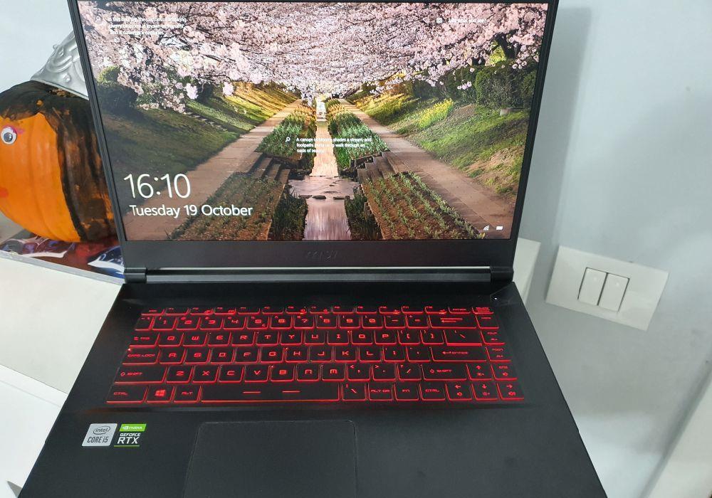 Laptop Gaming MSI GF65 Thin 10UE-024XRO procesor i5-10200H,15.6",16GB,512GB SSD,GeForce RTX3060 6GB,