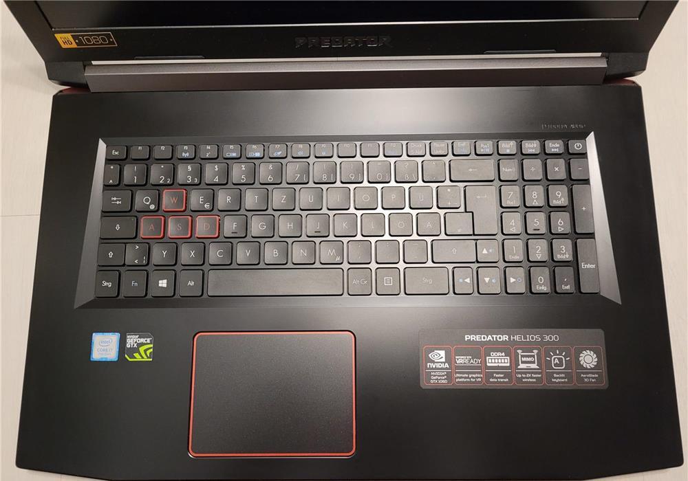 Laptop Gaming Predator Helios 300 17.3", i7-7700HQ, GTX 1060 6gb
