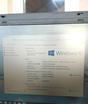 Laptop HP 4Gb memorie Hard 1 terra