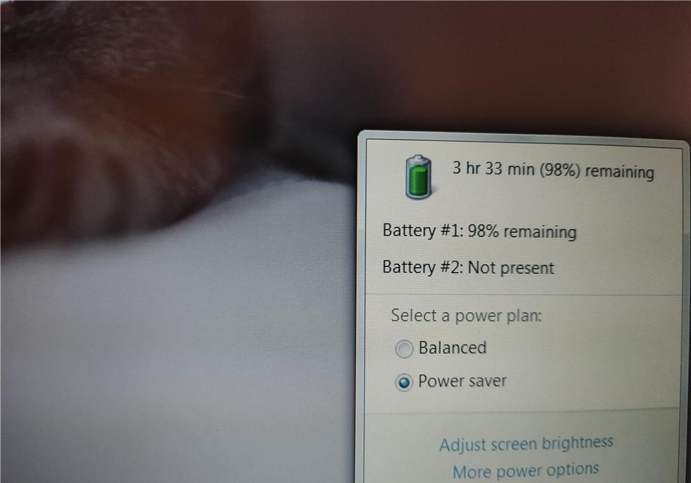 Laptop HP 8510p (laptop+rucsac+mouse+incarcator nou+ssd 128GB)