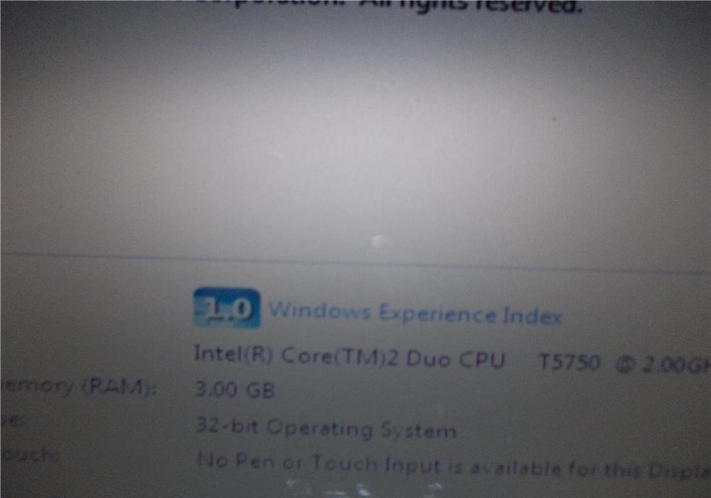 Laptop HP Intel HDMI,ca nou functioneaza perfect,ecran 14,1"inch 36centimetri DV2700 Special Edition
