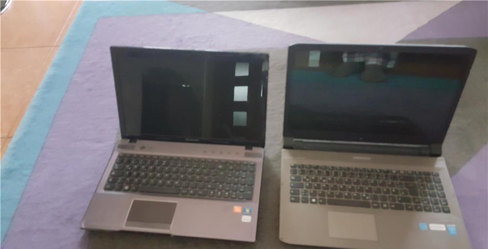 Laptop Lenovo  i Akoya