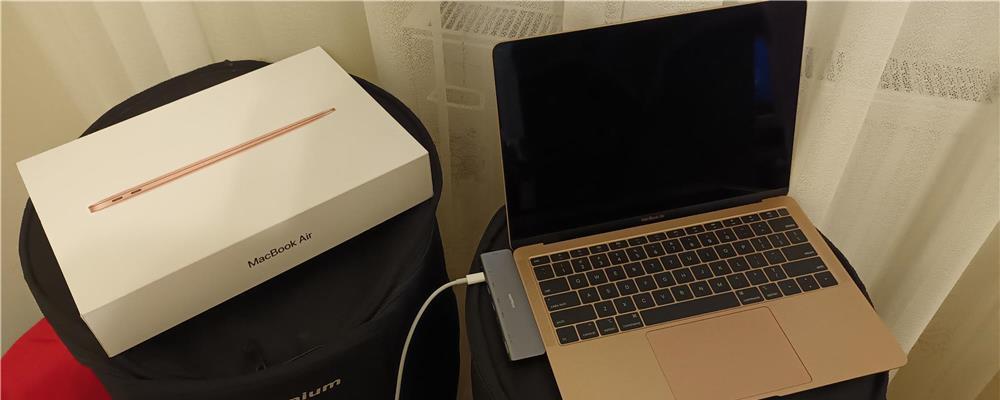 Laptop Macbook Air 13-inch 2019