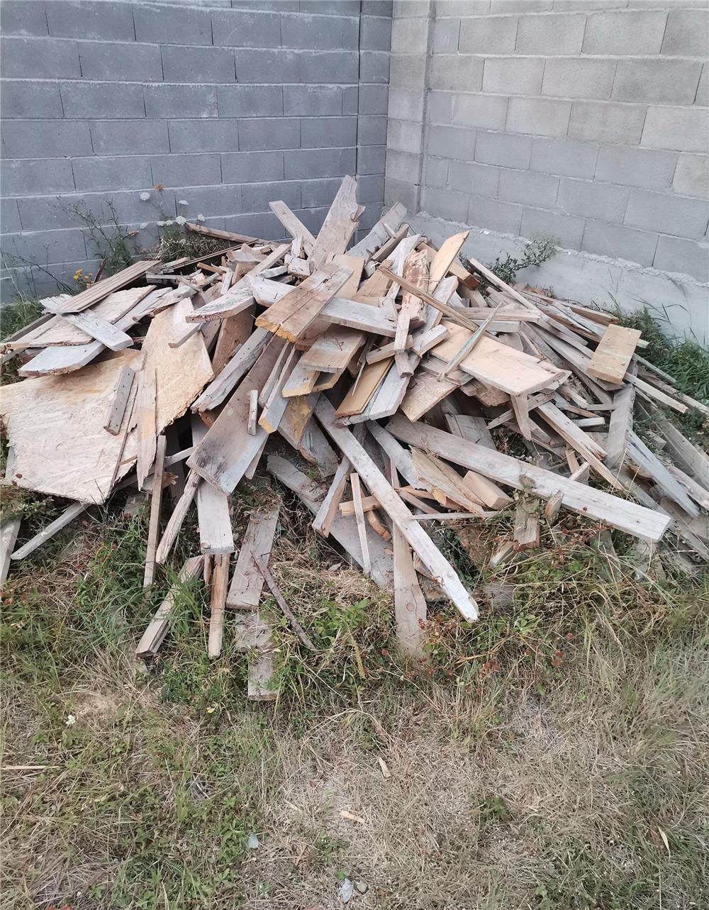 Lemne de foc deșeuri