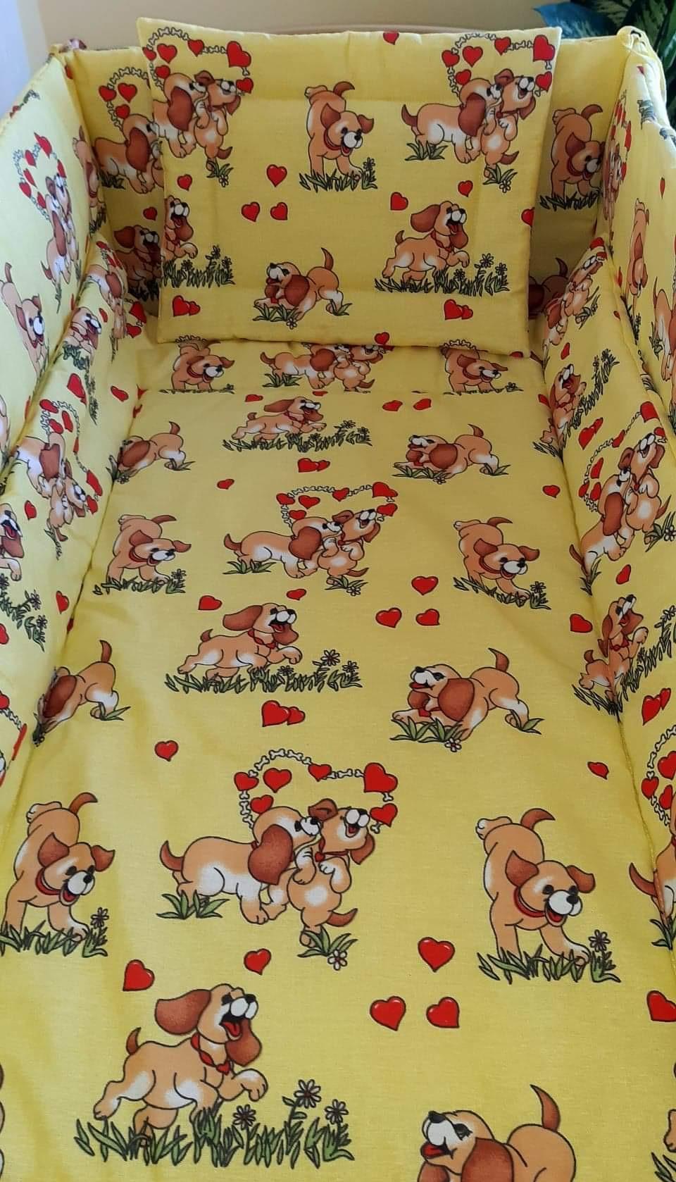 Lenjerie în pătuțuri