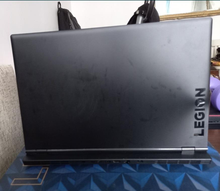 Lenovo Legion i5-9300H 2,4Ghz, 16 ram, 512 ssd, 17,3"