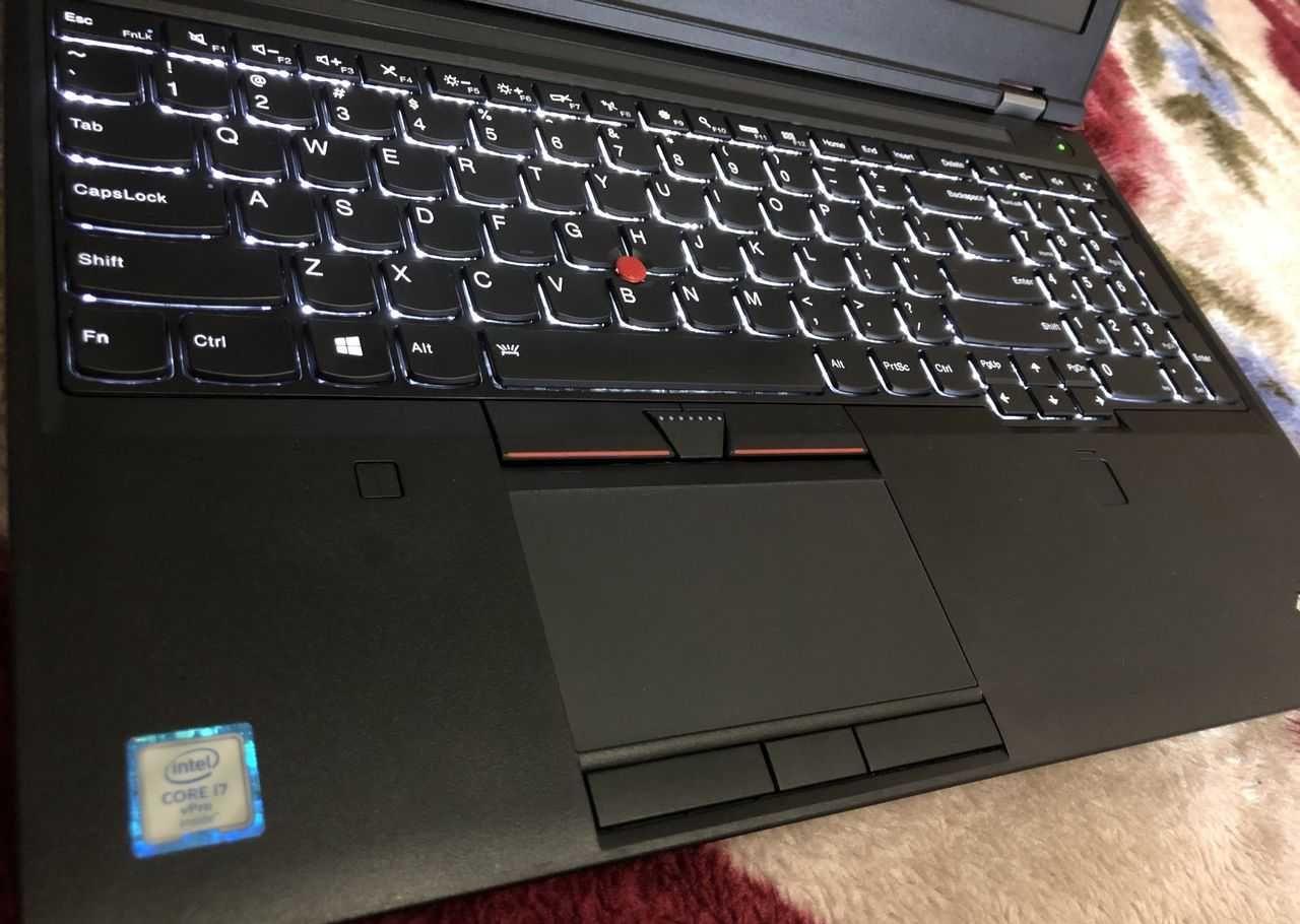 Lenovo P50 i7 6820HQ/ 16GB RAM/ SSD 500/ Quadro M2000M/ FHD IPS