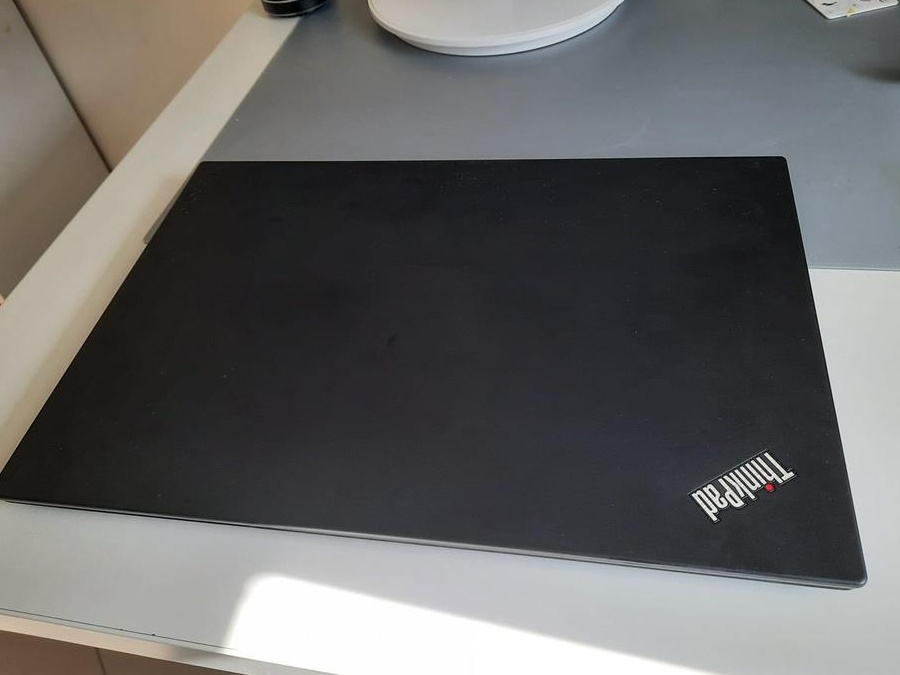 Lenovo T570- NVMe256- RAM16GB- i5 7200U- Win10Pro- tast ilum- 15.6inch