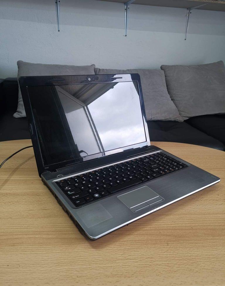 Lenovo z560 i3 Laptop