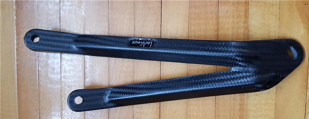 Leovince prindere toba noua carbon BMW S1000RR exhaust bracket hanger