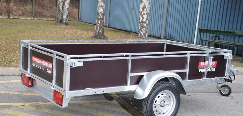 Lider remorca auto 750 kg,1 axa Trigano D250