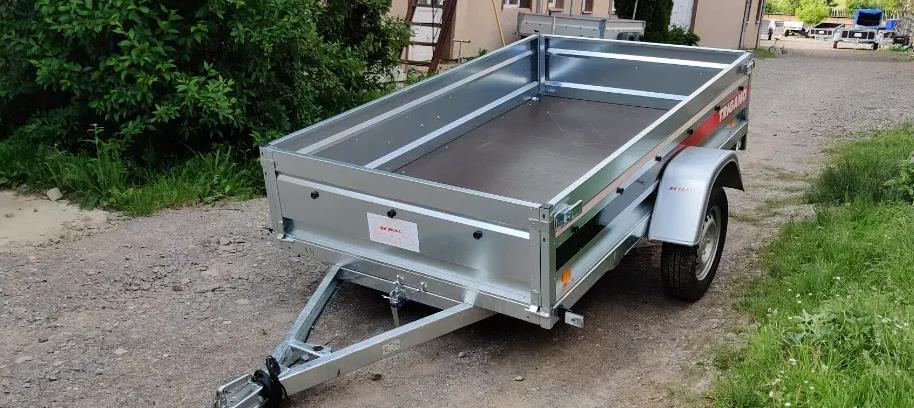 Lider remorca auto 750 kg,1 axa Trigano P233