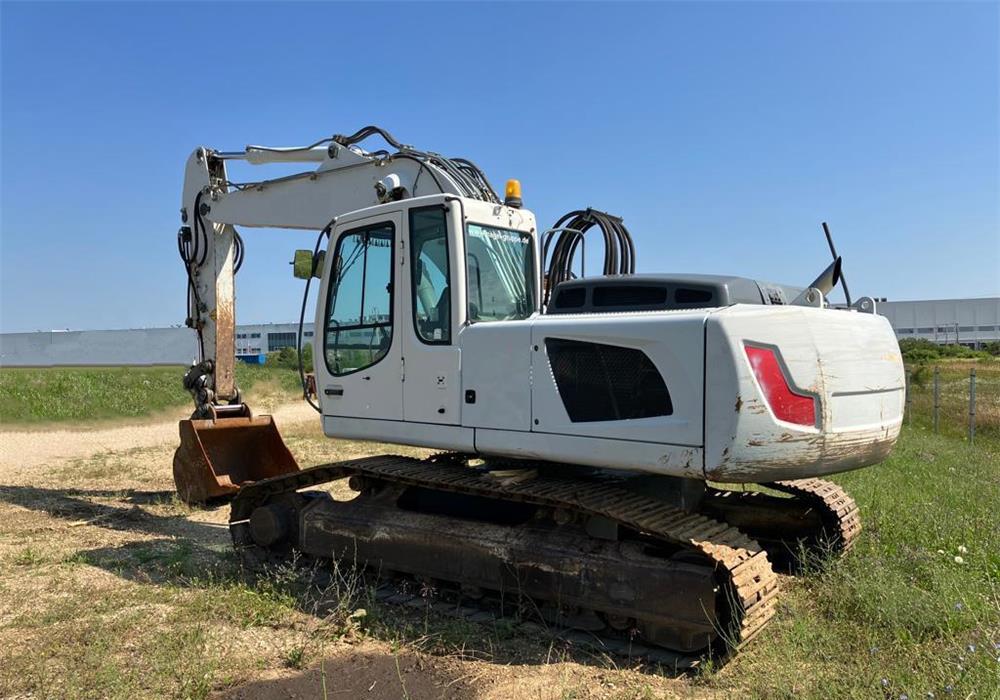 Liebherr R914