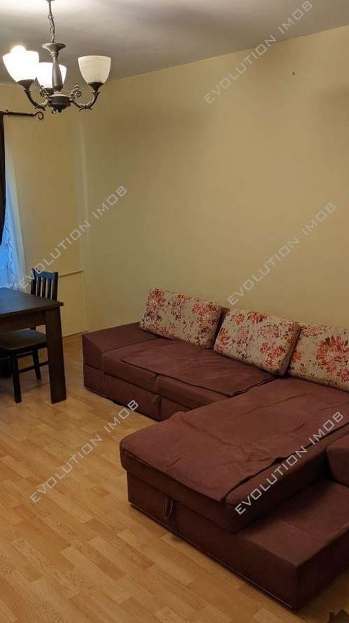 Lipovei I 3 camere I decomandat I 2 bai I etaj 3 I partial mobilat I g