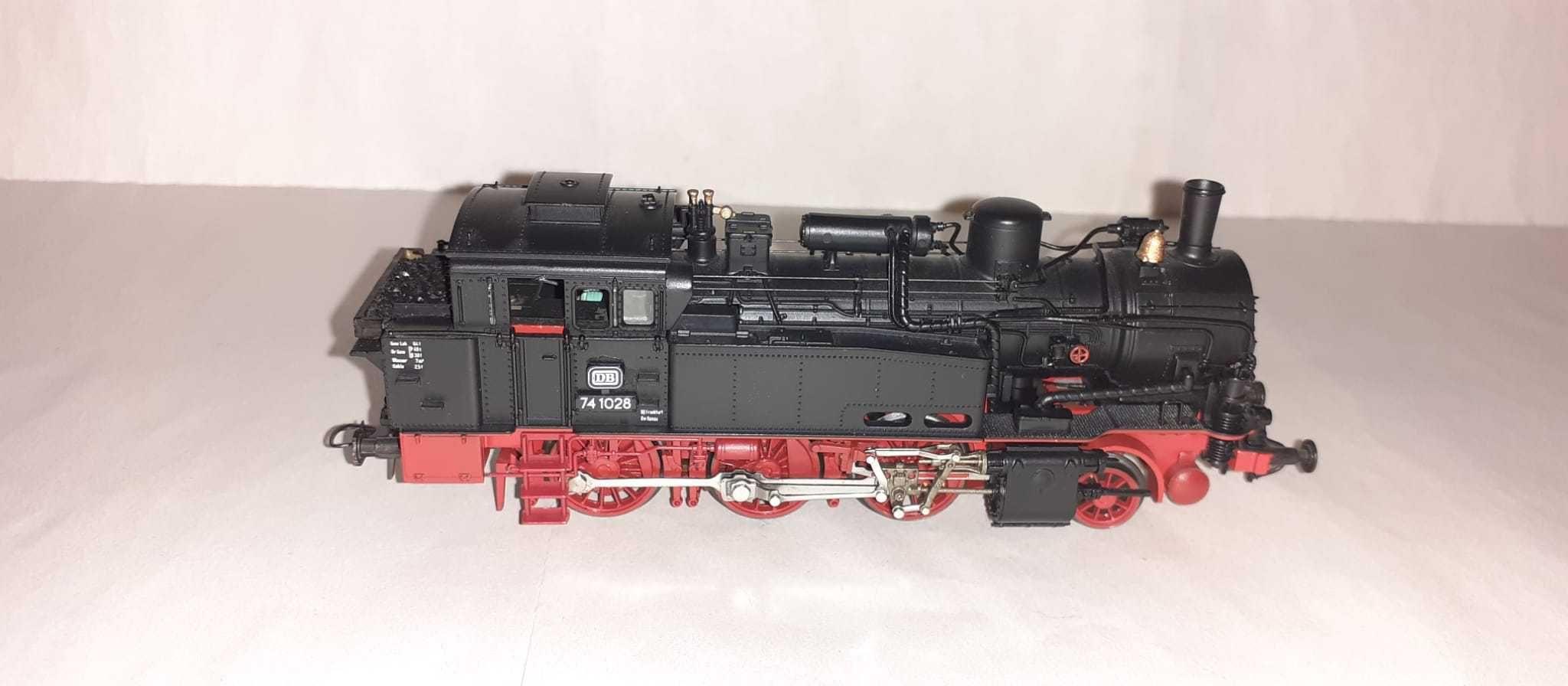 Locomotiva Roco br 74 scara HO trenulet electric