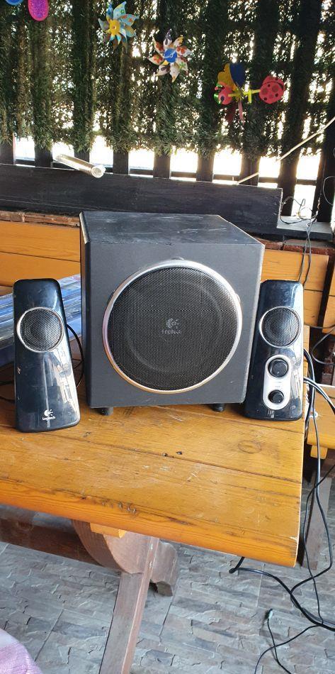Logitech z 523.
