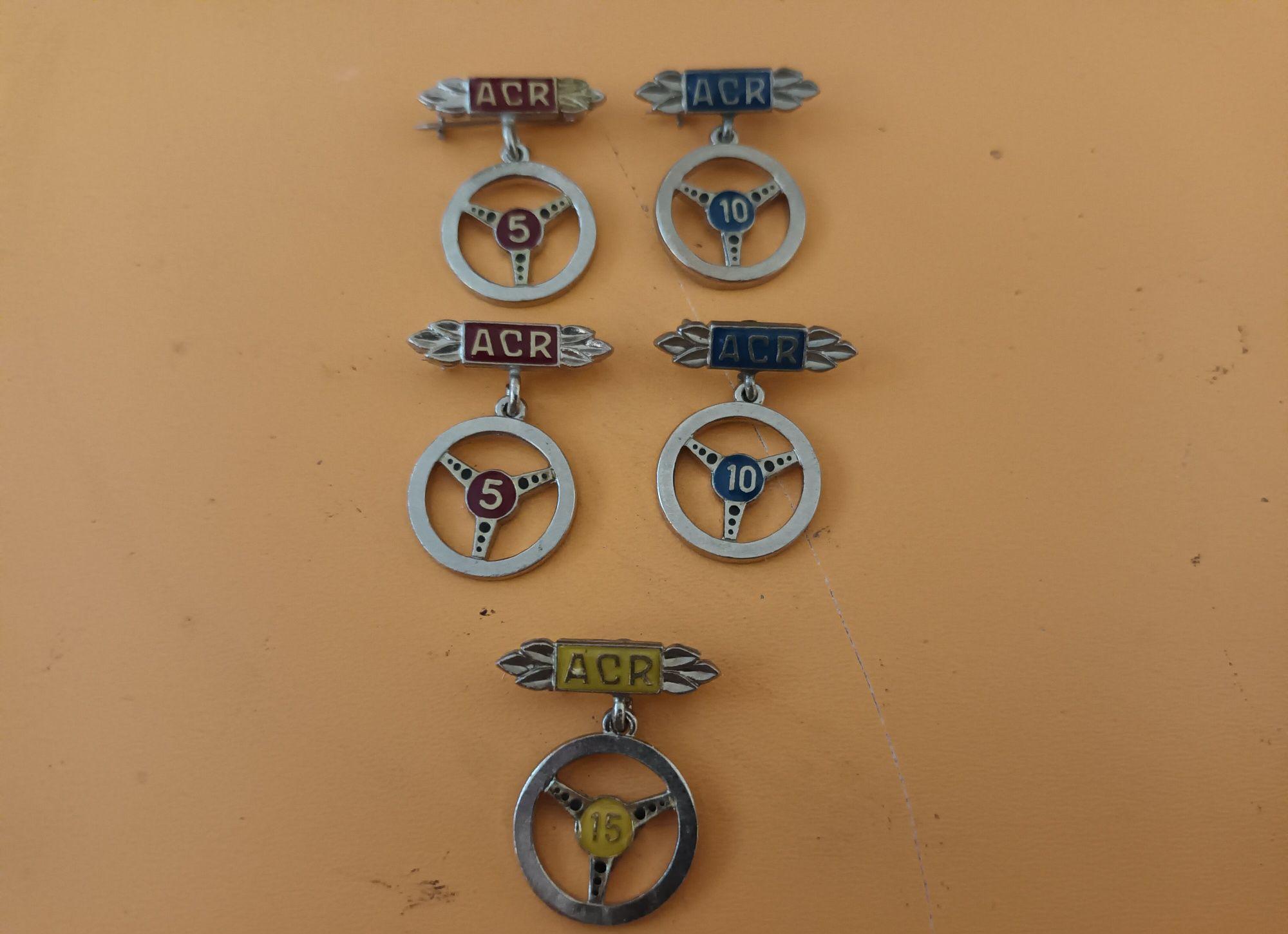 Lot insigne ACR de colecție