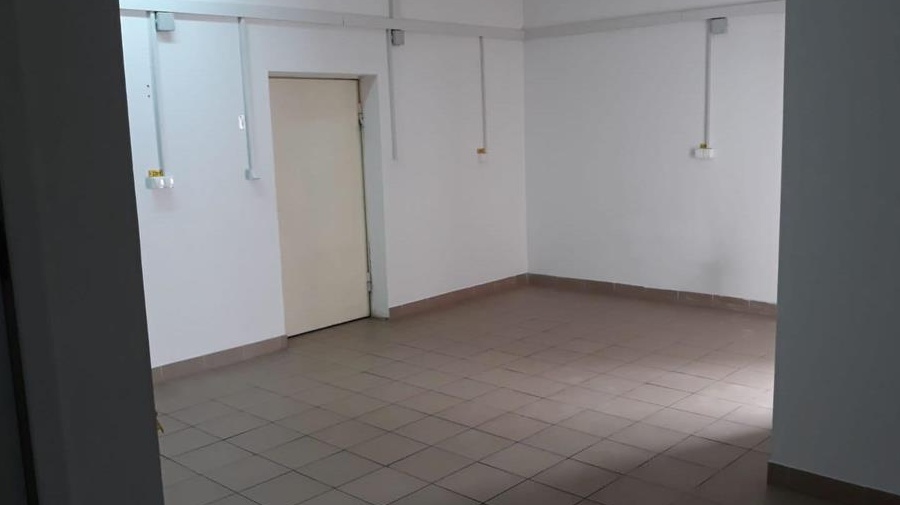 Luica, oferta inchiriere spatiu, acces tir