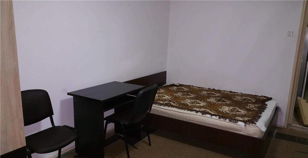 Lujerului 2 camere, decomandat etaj3/10
