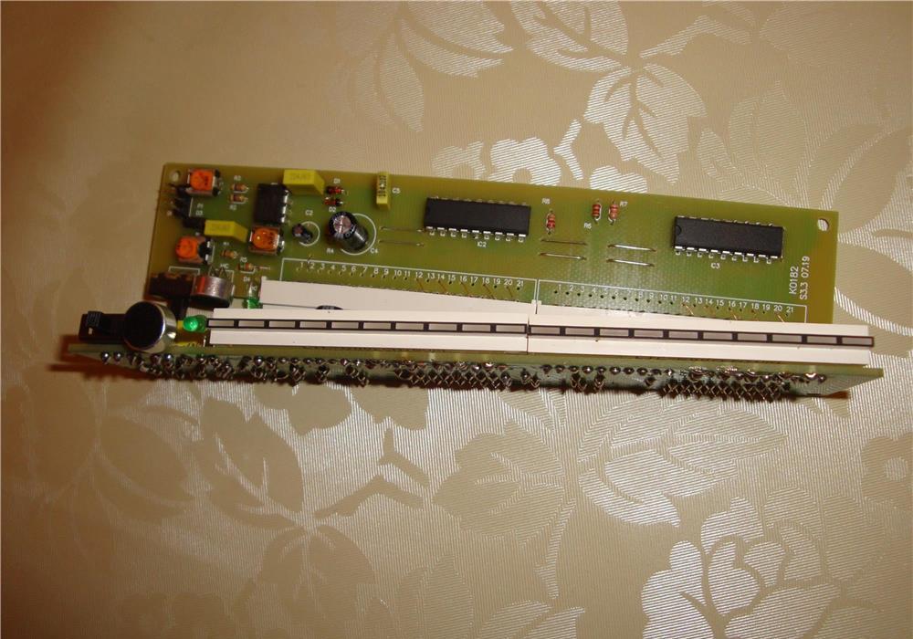 luminia dinamica ritmatica vu metru 16 led, alimentare 12v, microfon